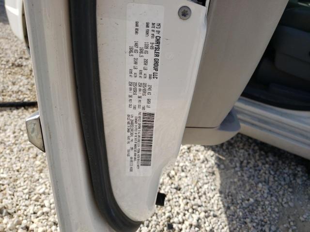 Photo 10 from auction – 2010 CHRYSLER TOWN & COU with VIN 2A4RR5D13AR130241