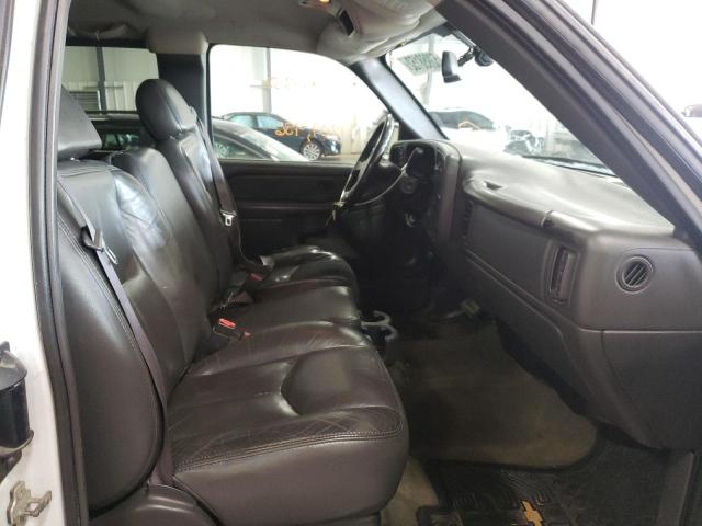 Photo 5 from auction – 2004 CHEVROLET SILVERADO with VIN 2GCEK19T341228572