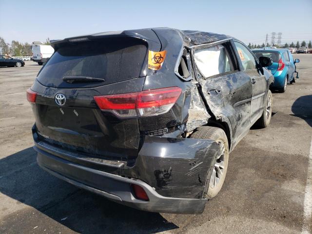 Photo 4 from auction – 2019 TOYOTA HIGHLANDER with VIN 5TDZZRFH6KS314637