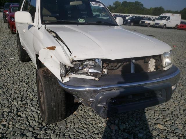 Photo 9 from auction – 1999 TOYOTA 4RUNNER SR with VIN JT3GN86R4X0094564