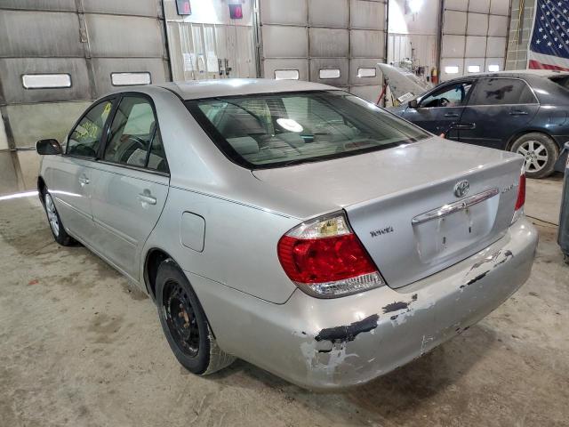 Photo 3 from auction – 2005 TOYOTA CAMRY LE with VIN 4T1BE30K55U102161