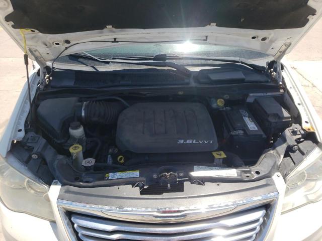 Photo 7 from auction – 2012 CHRYSLER TOWN & COU with VIN 2C4RC1BG6CR286672