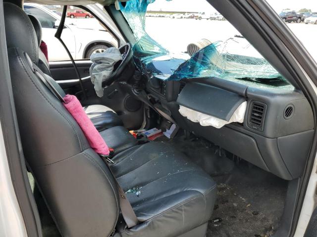 Photo 5 from auction – 2002 GMC NEW SIERRA with VIN 1GTEC14W12Z141935