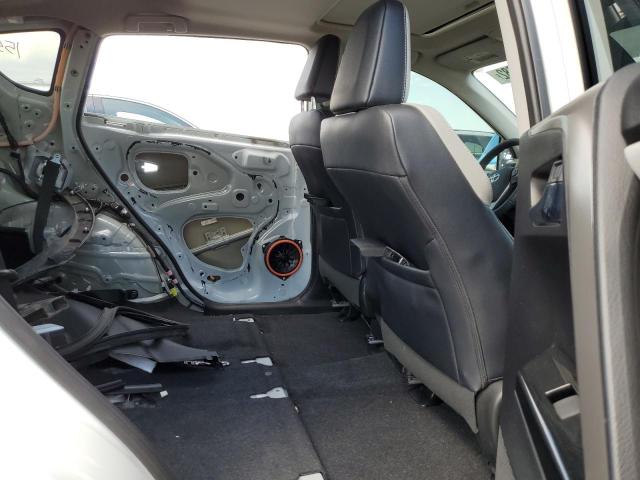 Photo 6 from auction – 2017 TOYOTA RAV4 LIMIT with VIN 2T3DFREVXHW636974