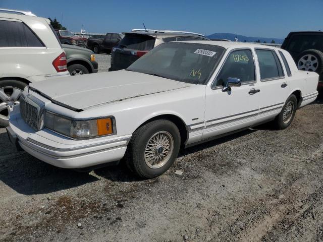 Photo 2 from auction – 1994 LINCOLN TOWN CAR E with VIN 1LNLM81W2RY713320