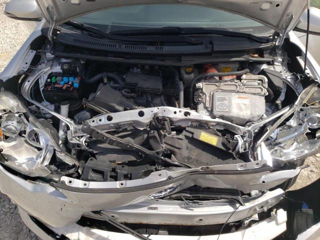 Photo 7 from auction – 2013 TOYOTA PRIUS C with VIN JTDKDTB34D1039633