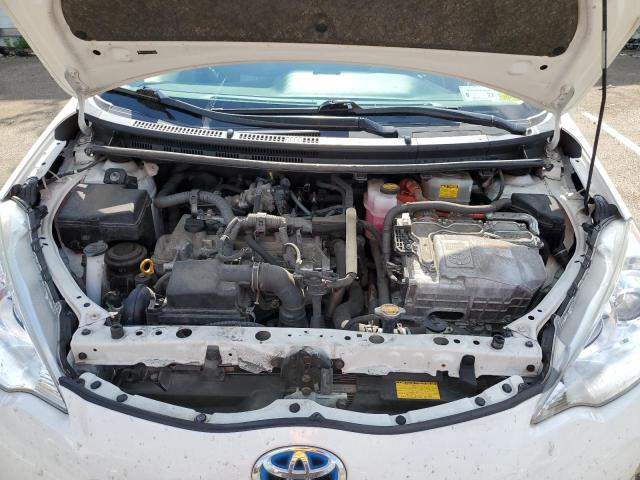 Photo 7 from auction – 2014 TOYOTA PRIUS C with VIN JTDKDTB3XE1078289