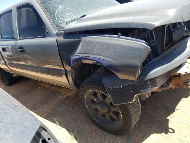Photo 10 from auction – 2003 CHEVROLET SILVERADO with VIN 1GCGK13U33F185336