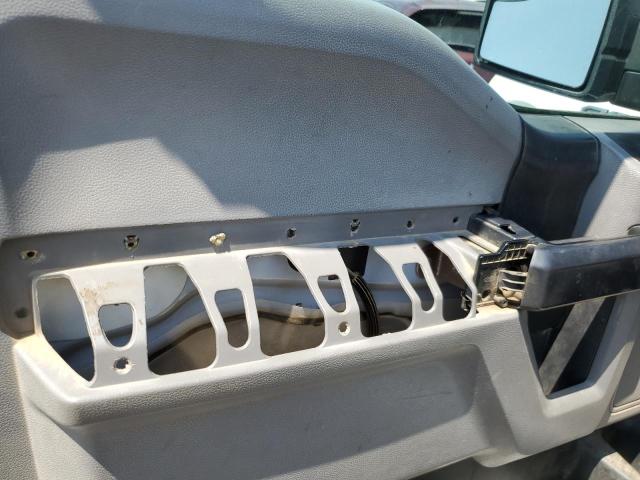 Photo 9 from auction – 2017 FORD F150 with VIN 1FTMF1C81HKD20368