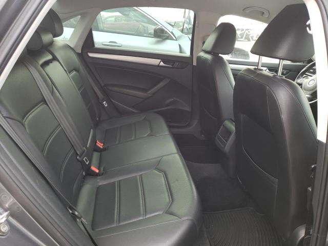 Photo 6 from auction – 2015 VOLKSWAGEN PASSAT S with VIN 1VWAT7A35FC099318