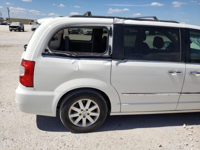 Photo 9 from auction – 2013 CHRYSLER TOWN & COU with VIN 2C4RC1BG9DR663528