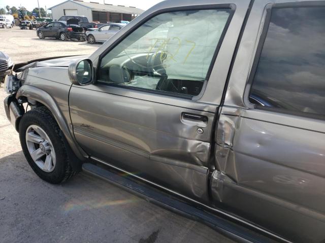 Photo 9 from auction – 2003 NISSAN PATHFINDER with VIN JN8DR09Y93W829641