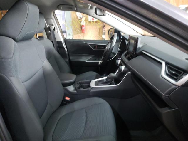 Photo 5 from auction – 2021 TOYOTA RAV4 LE with VIN 2T3F1RFV7MC226053
