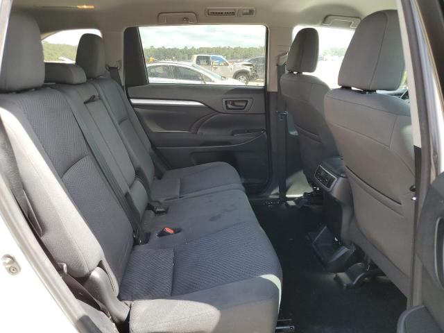 Photo 6 from auction – 2016 TOYOTA HIGHLANDER with VIN 5TDZARFHXGS022679