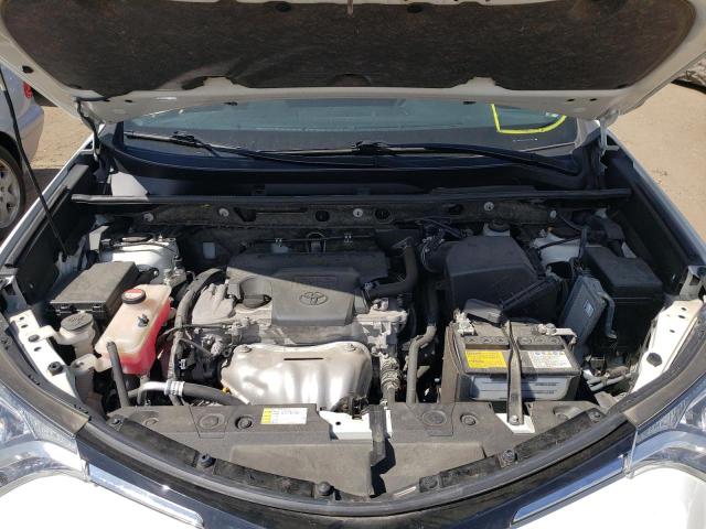 Photo 7 from auction – 2016 TOYOTA RAV4 LE with VIN JTMBFREV6GJ095460