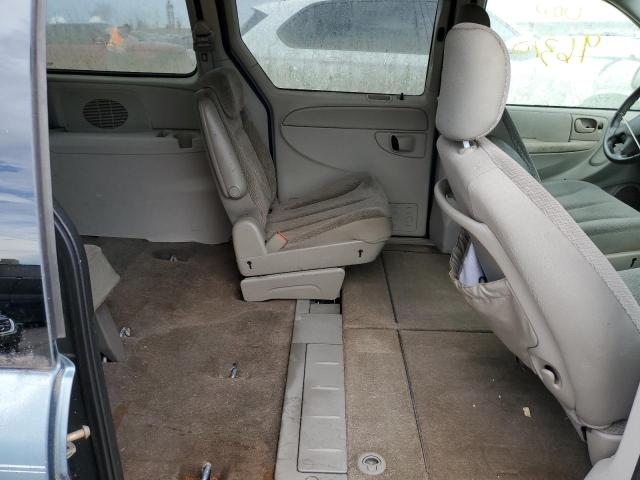 Photo 6 from auction – 2005 CHRYSLER TOWN & COU with VIN 2C4GP54L15R289463
