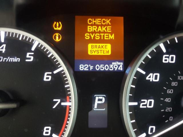 Photo 8 from auction – 2018 ACURA RDX with VIN 5J8TB4H31JL028615