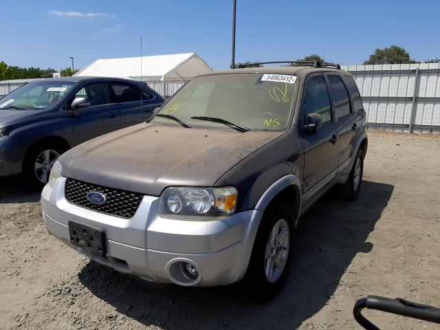 Photo 2 from auction – 2006 FORD ESCAPE HEV with VIN 1FMCU96H26KA39863