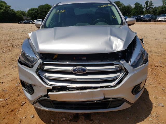 Photo 9 from auction – 2019 FORD ESCAPE SE with VIN 1FMCU0GD9KUB19893