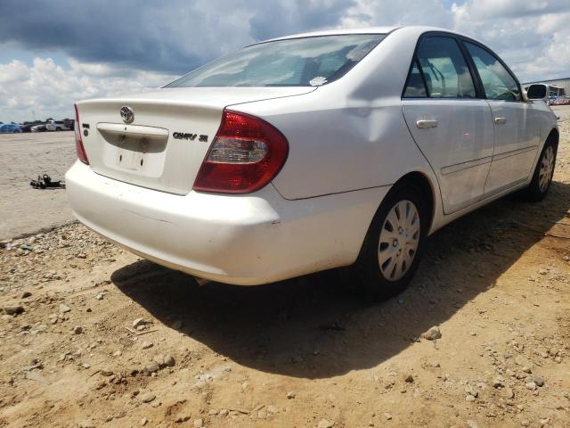 Photo 4 from auction – 2004 TOYOTA CAMRY LE with VIN JTDBE32K940272255