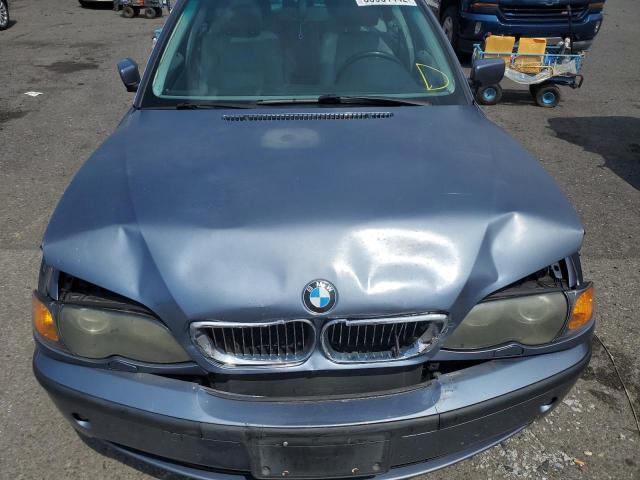 Photo 7 from auction – 2002 BMW 325 XIT with VIN WBAEP334X2PF01067