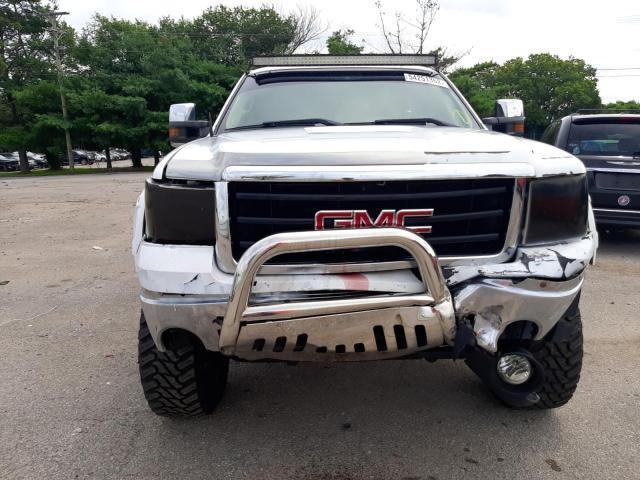 Photo 9 from auction – 2011 GMC SIERRA K15 with VIN 3GTP2VE36BG329177