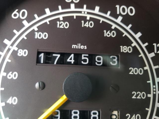 Photo 8 from auction – 1992 MERCEDES-BENZ 400 E with VIN WDBEA34E1NB788677