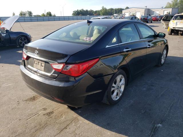 Photo 4 from auction – 2013 HYUNDAI SONATA SE with VIN 5NPEC4AC9DH657465