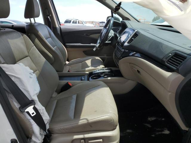 Photo 5 from auction – 2016 HONDA PILOT TOUR with VIN 5FNYF6H92GB015733
