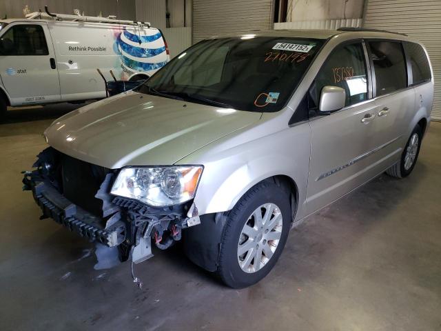 Photo 2 from auction – 2014 CHRYSLER TOWN & COU with VIN 2C4RC1BG8ER270198