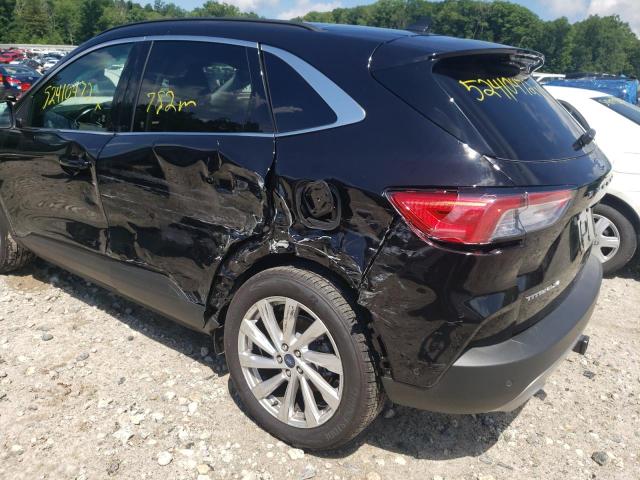Photo 9 from auction – 2022 FORD ESCAPE TIT with VIN 1FMCU9J90NUA05813