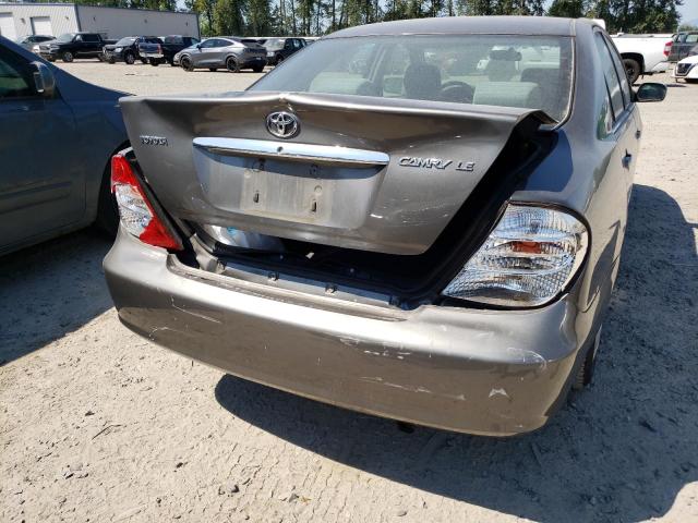 Photo 9 from auction – 2004 TOYOTA CAMRY LE with VIN JTDBE32K640264128