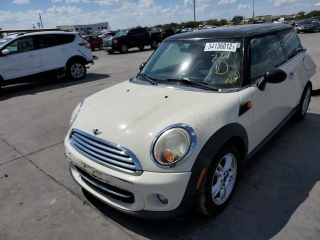 Photo 2 from auction – 2011 MINI COOPER with VIN WMWSU3C55BT093134