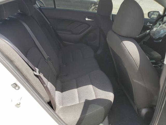 Photo 6 from auction – 2017 KIA FORTE LX with VIN 3KPFK4A74HE121009