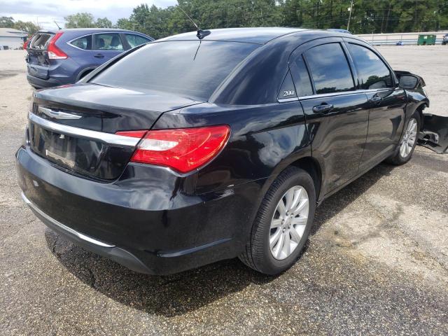 Photo 4 from auction – 2012 CHRYSLER 200 TOURIN with VIN 1C3CCBBB1CN127382