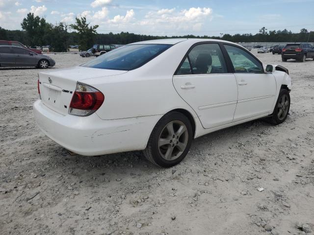 Photo 4 from auction – 2005 TOYOTA CAMRY SE with VIN JTDBA32K050025817