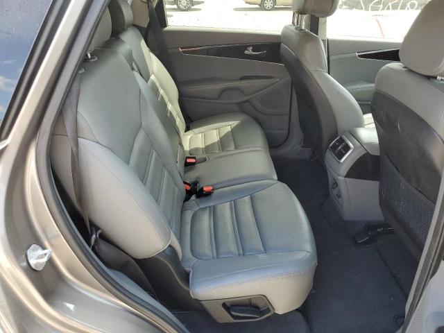 Photo 6 from auction – 2016 KIA SORENTO EX with VIN 5XYPHDA58GG113711