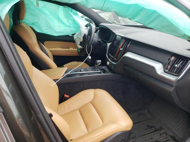 Photo 5 from auction – 2018 VOLVO XC60 T5 MO with VIN YV4102RK0J1027275