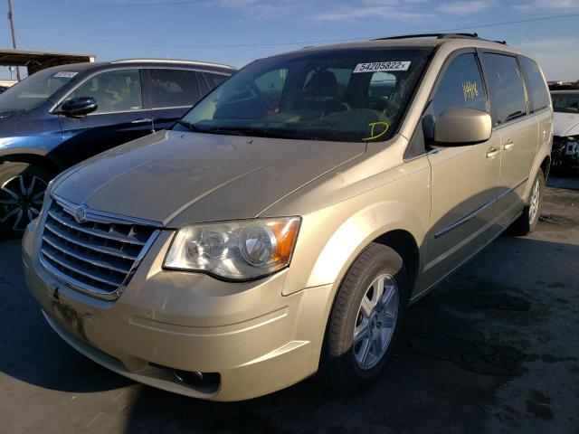 Photo 2 from auction – 2010 CHRYSLER TOWN & COU with VIN 2A4RR5D16AR189784