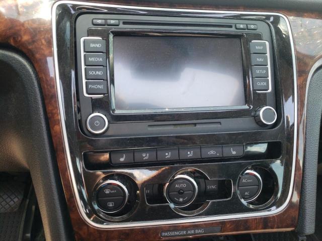 Photo 9 from auction – 2012 VOLKSWAGEN PASSAT SEL with VIN 1VWCN7A38CC055067