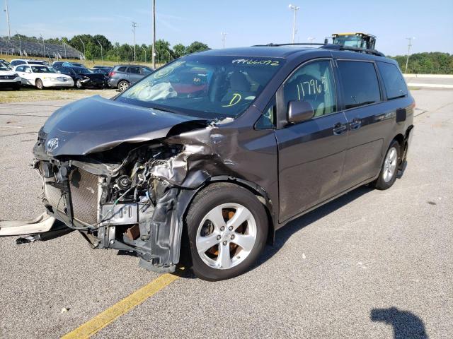 Photo 2 from auction – 2013 TOYOTA SIENNA LE with VIN 5TDKK3DC5DS384062