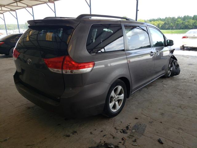Photo 4 from auction – 2011 TOYOTA SIENNA LE with VIN 5TDKK3DC7BS128051