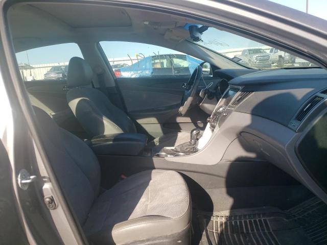 Photo 5 from auction – 2013 HYUNDAI SONATA SE with VIN 5NPEC4AC7DH662437