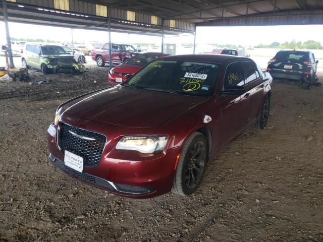 Photo 2 from auction – 2019 CHRYSLER 300 TOURIN with VIN 2C3CCAAG9KH711060