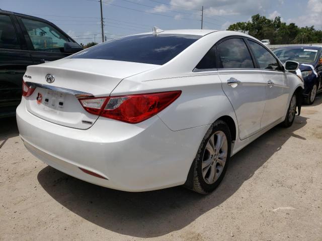 Photo 4 from auction – 2013 HYUNDAI SONATA SE with VIN 5NPEC4ACXDH619128