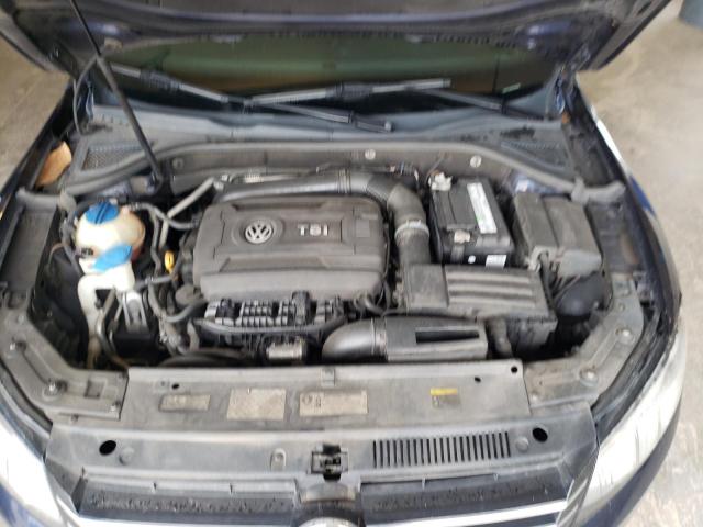 Photo 7 from auction – 2015 VOLKSWAGEN PASSAT S with VIN 1VWAT7A30FC033789