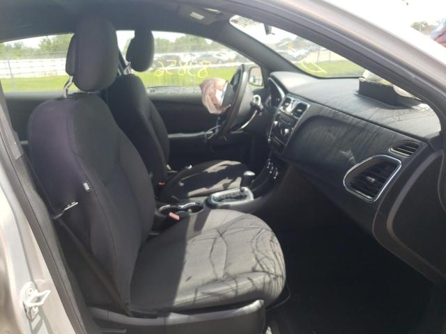 Photo 5 from auction – 2012 CHRYSLER 200 LX with VIN 1C3CCBAB1CN320035