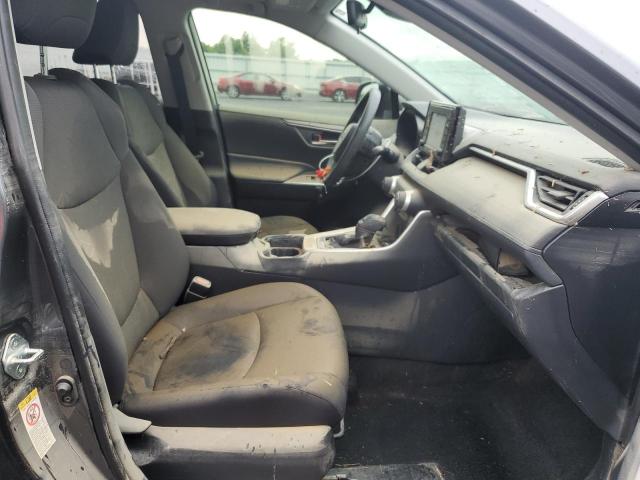 Photo 5 from auction – 2019 TOYOTA RAV4 XLE with VIN JTMW1RFV2KD018848