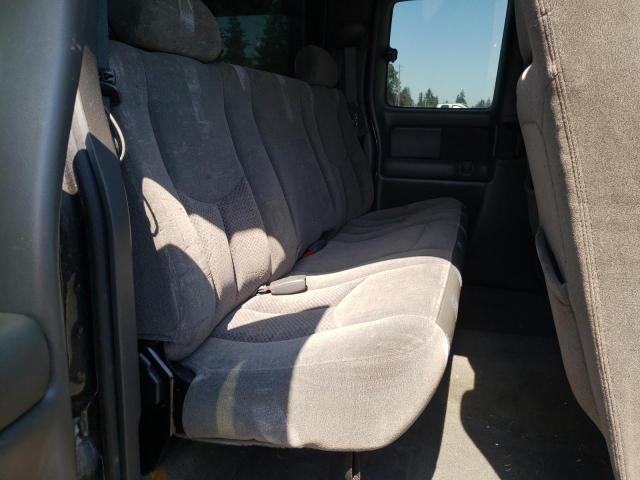 Photo 6 from auction – 2004 CHEVROLET SILVERADO with VIN 2GCEK19T241152214