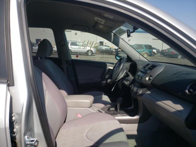 Photo 5 from auction – 2008 TOYOTA RAV4 with VIN JTMZD33V686071359